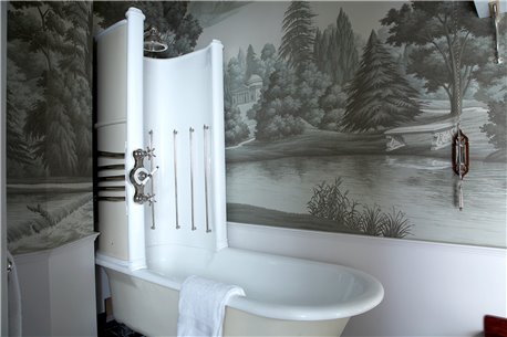 English Landscape Crystal Grey on scenic paper