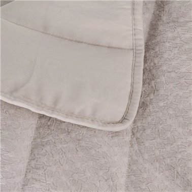COLCHA BEIGE POLIESTER...
