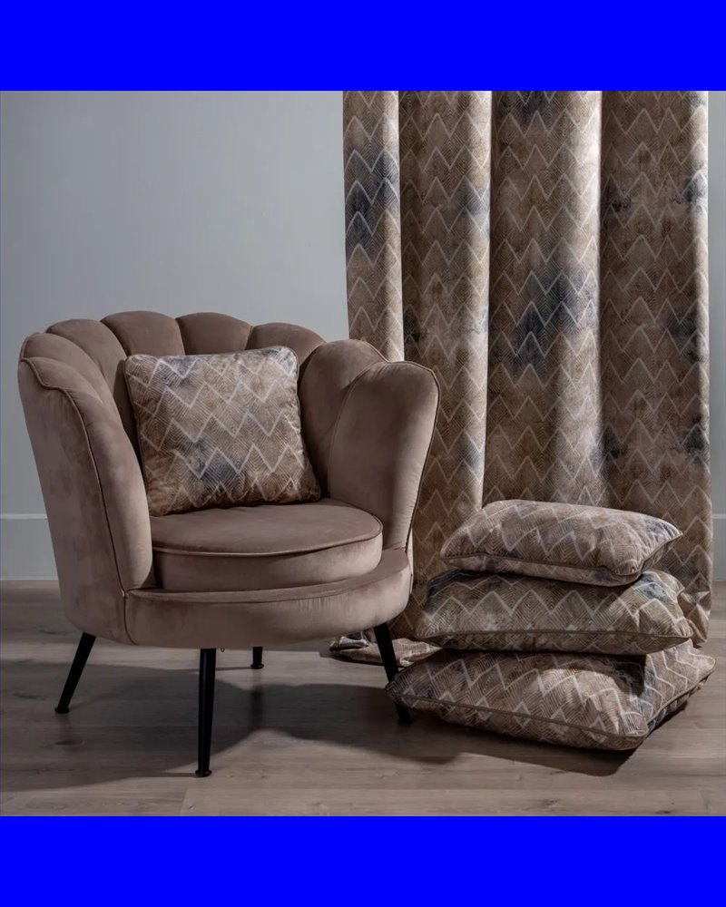COJÍN GEOMÉTRICO POLIESTER TEXTIL/HOGAR 45 X 45 CM