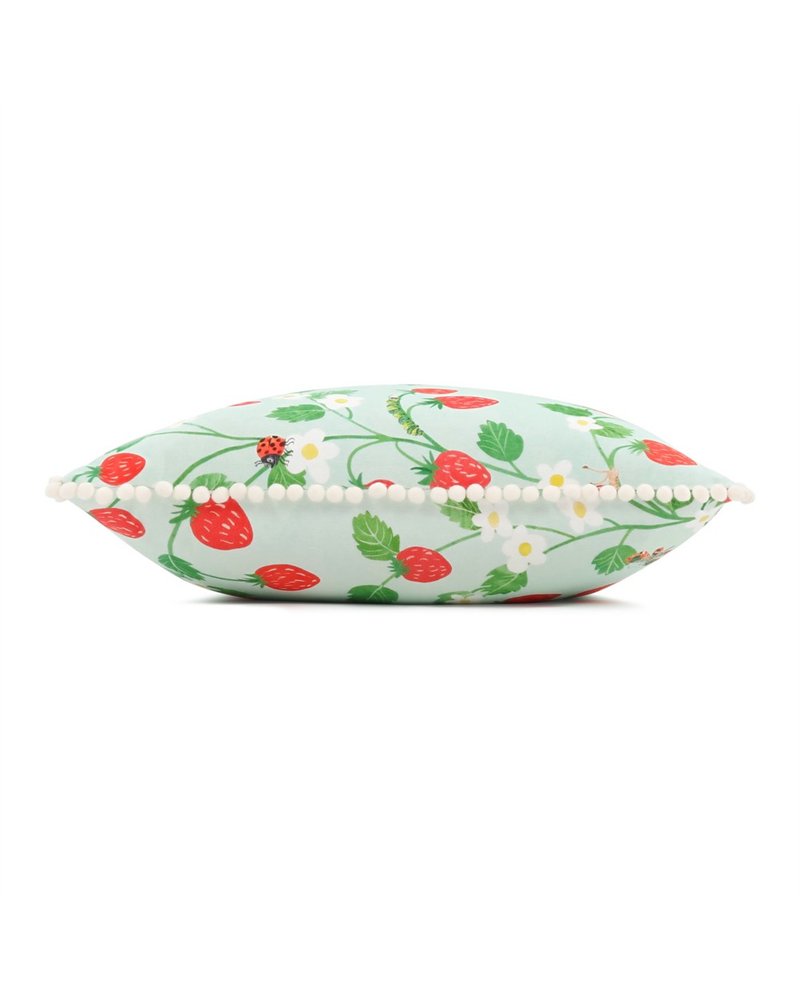 Strawberry Patch Cushion VNC359701